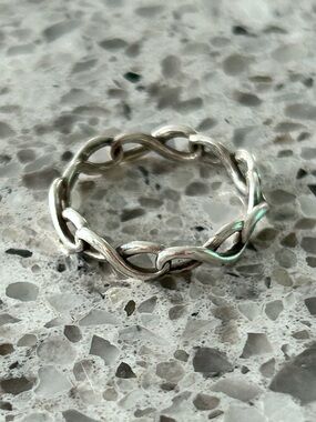 Tiffany & co Silver Narrow Infinity Band Ring Size 6.5